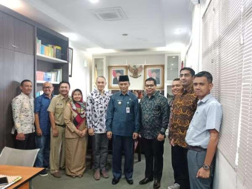 1536552217-RiauBertuah co-T2