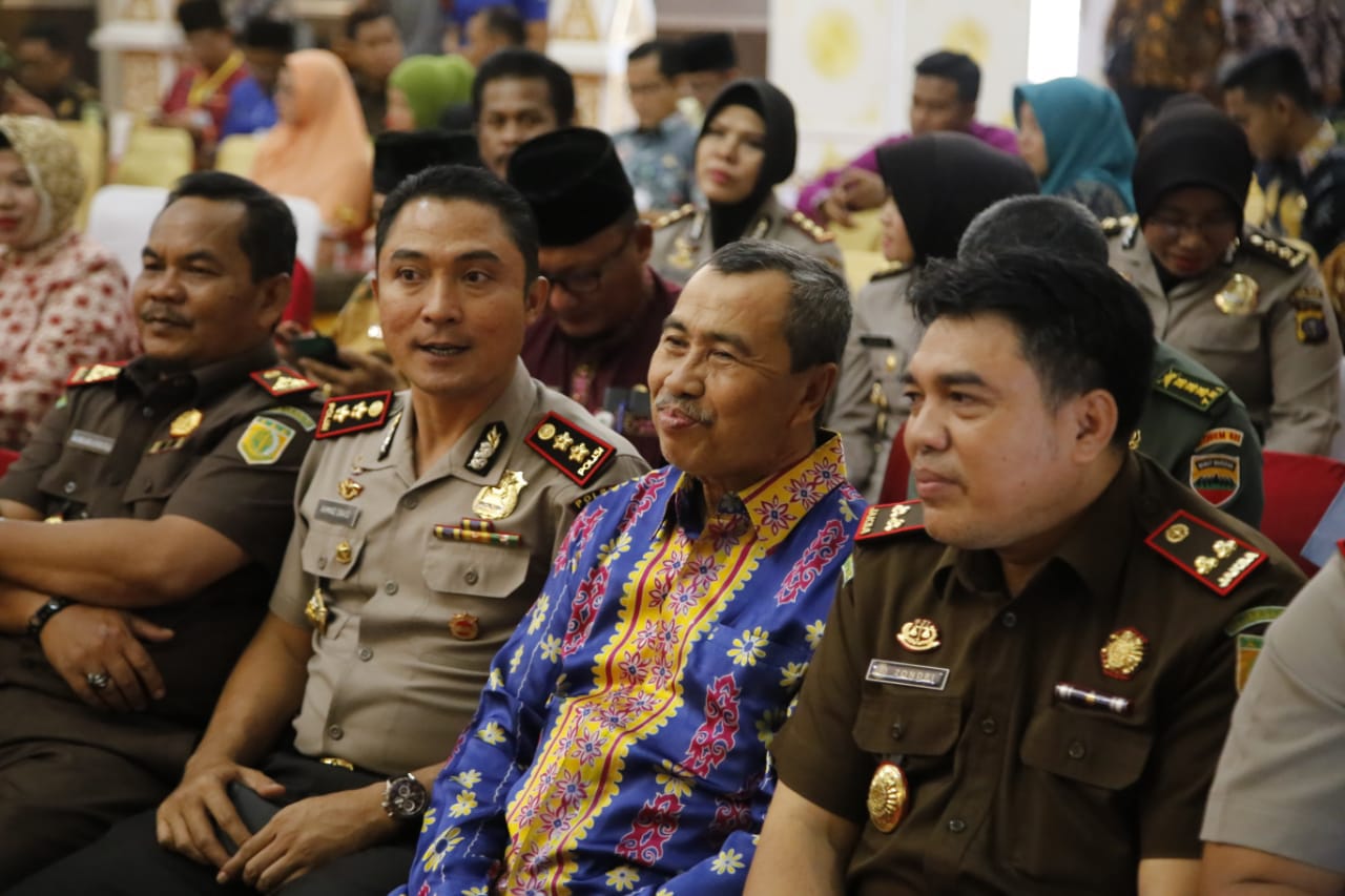1536985301-RiauBertuah co-Bupati Siak, Syamsuar